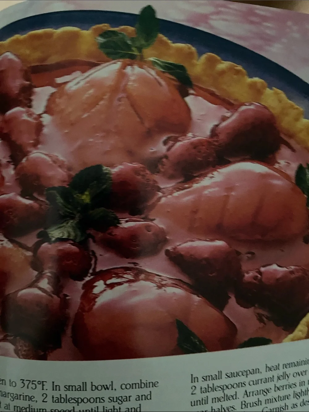 Vintage 1980s 80s Pillsbury Pillsbury’s Baking cookbook Christmas cookies cake